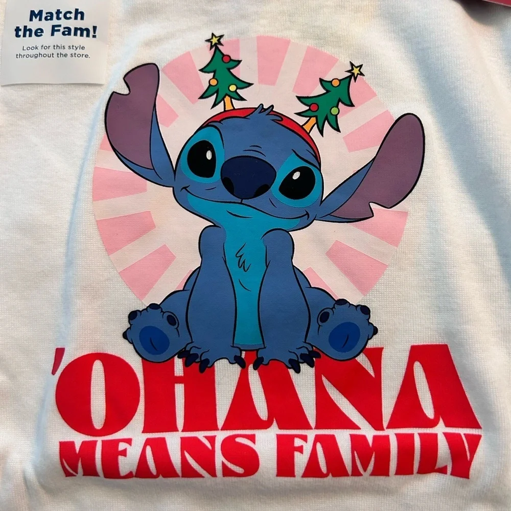 NWT Old Navy & Disney White Top Lilo & Stitch Pajama Set.    Size S (6)